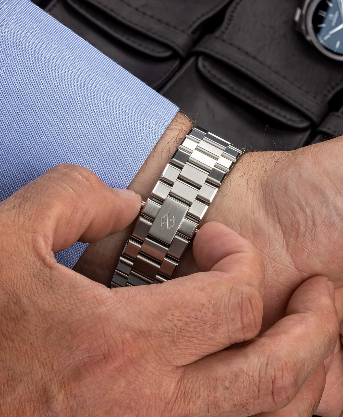 Formex - Essence FortyThree - clasp-min