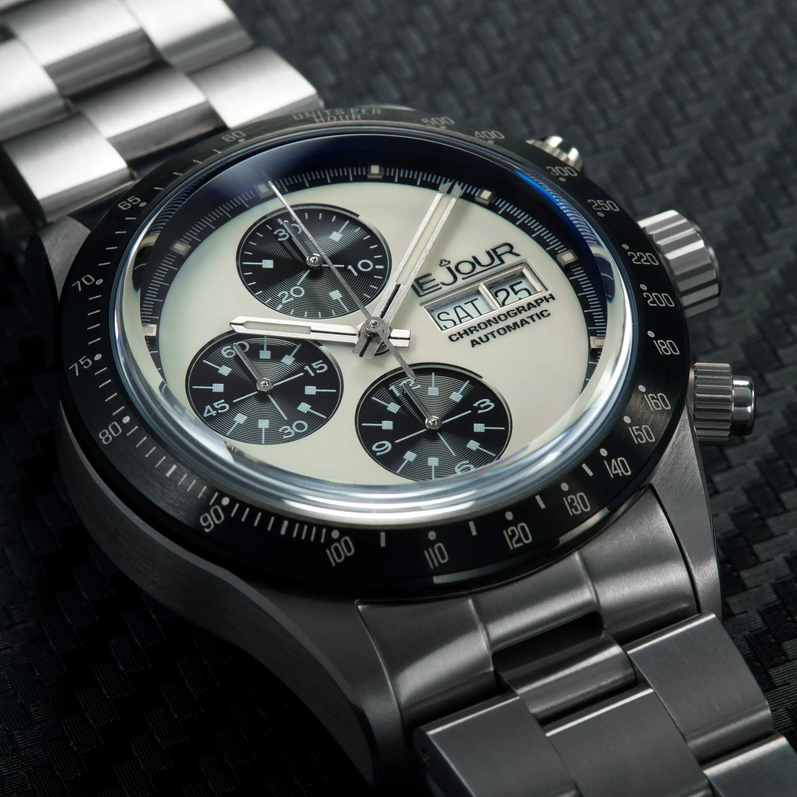 Le Jour watch-LJ-CM-001 close up