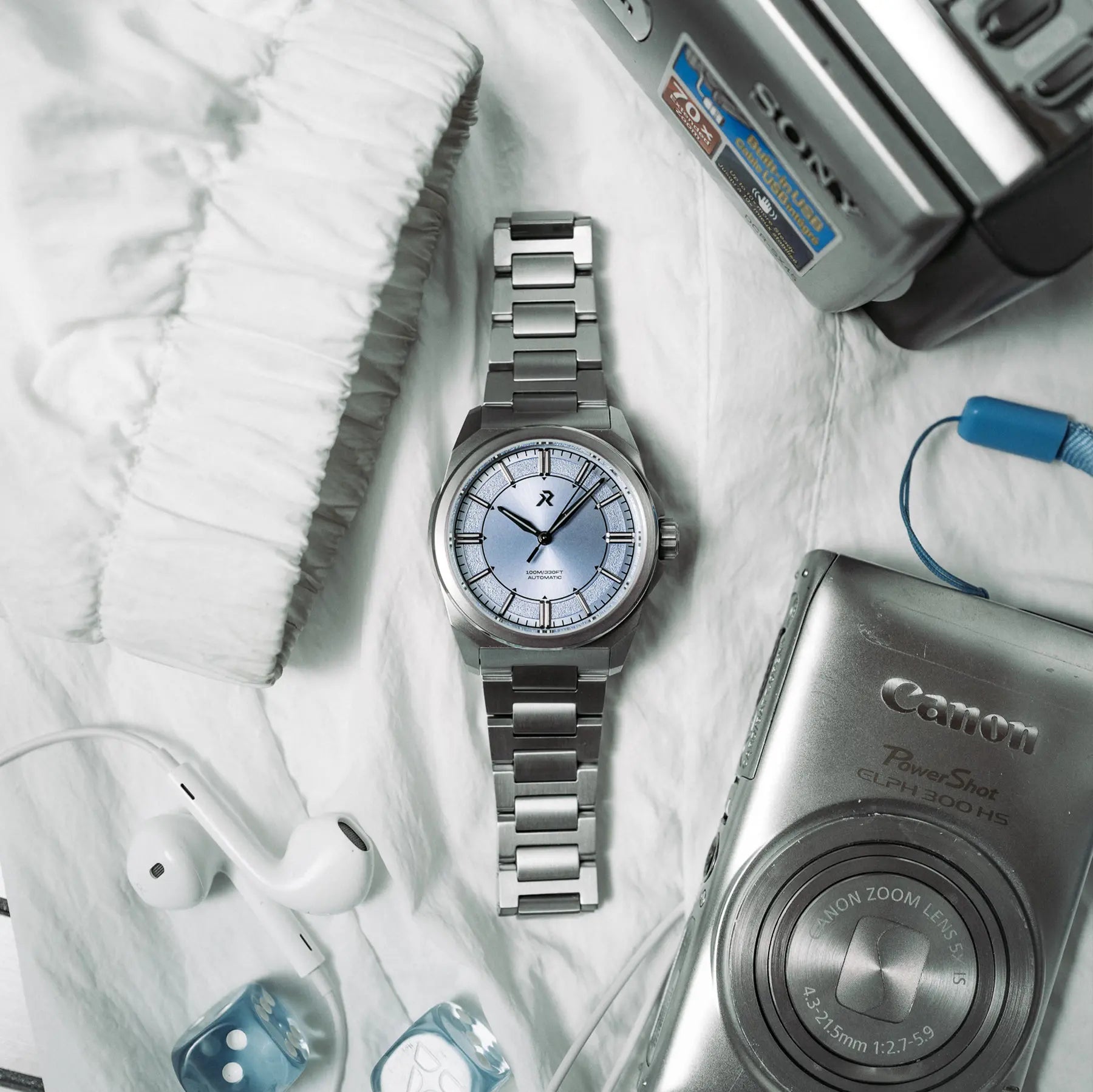 RZE – Resolute 36 - Halcyon - mood shot