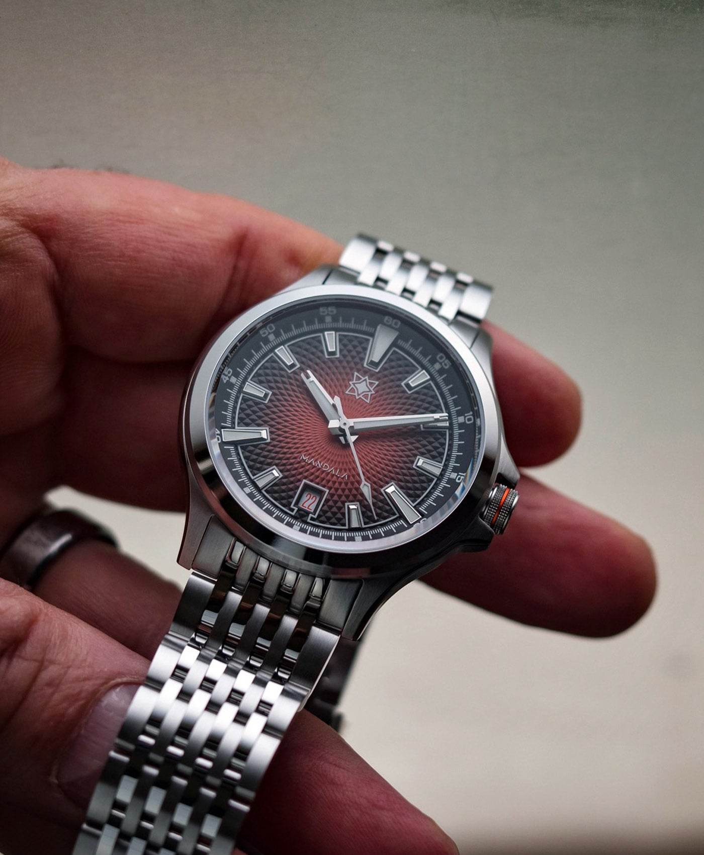 Second Hour - Mandala MKII - Mandala Burst - Burnt Orange - Hands-min