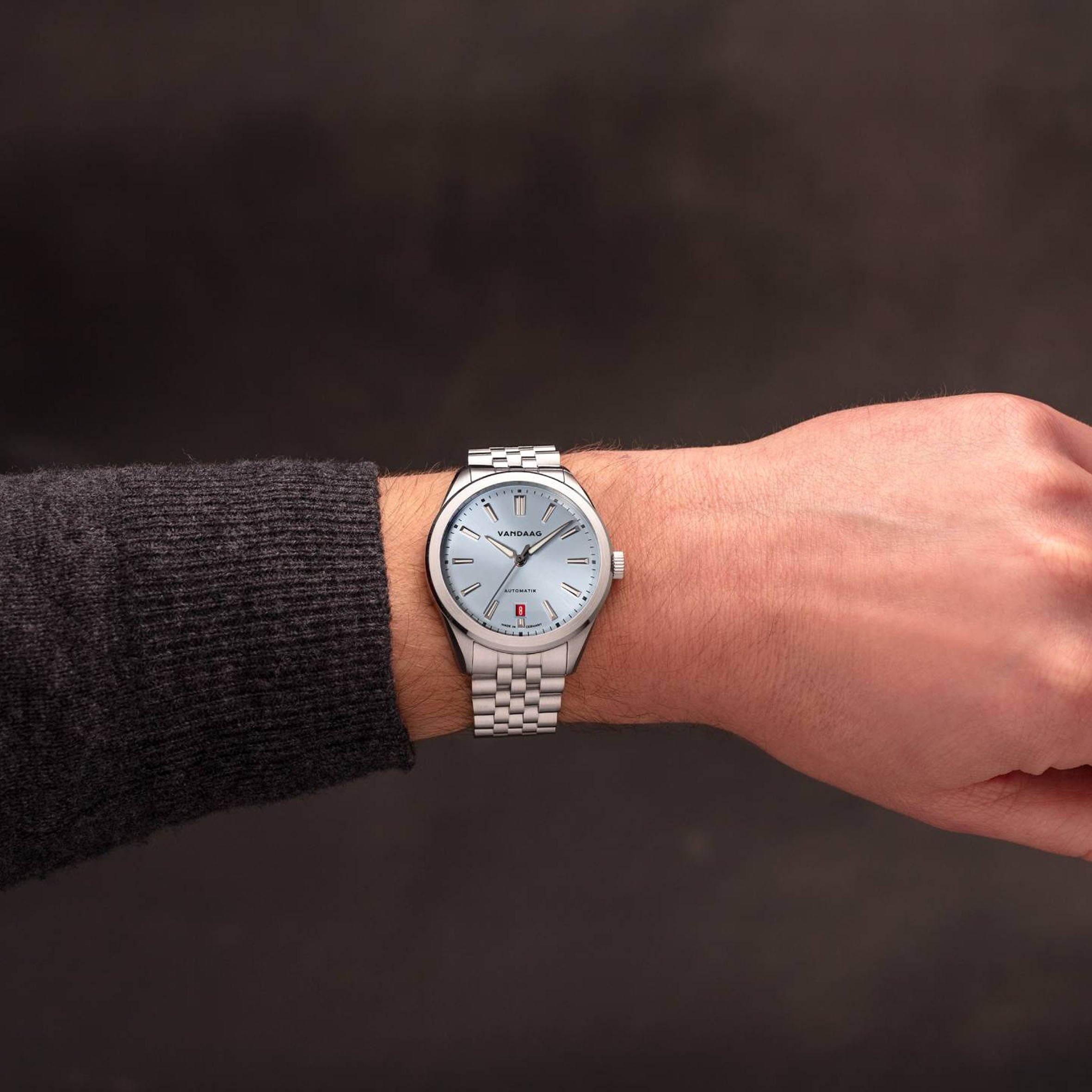 Vandaag - Baas - Polar - Steel Bracelet - Red Date - wrist shot