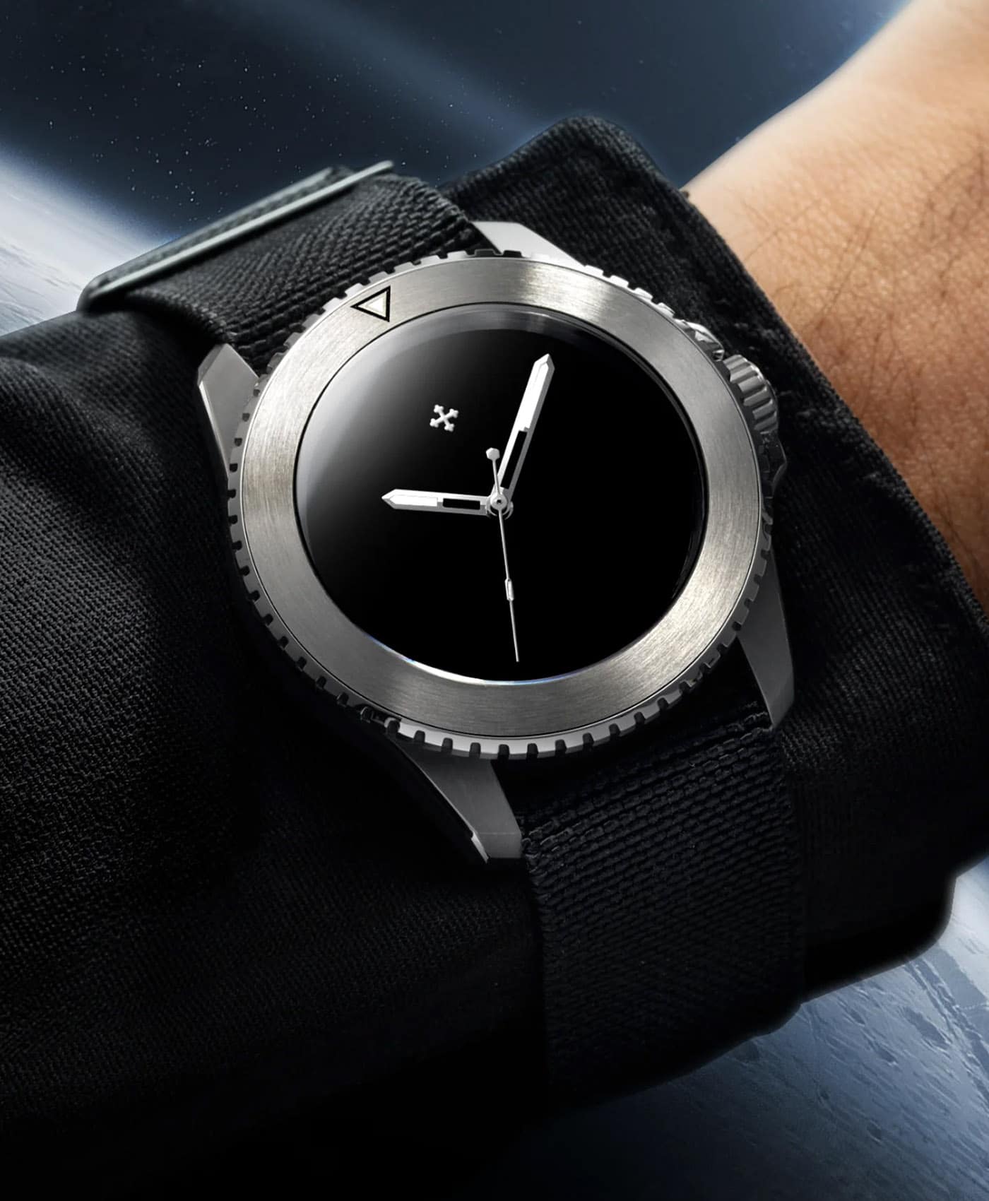 Venezianico - Nereide ULTRABLACK - 3921510 - wrist shot-min