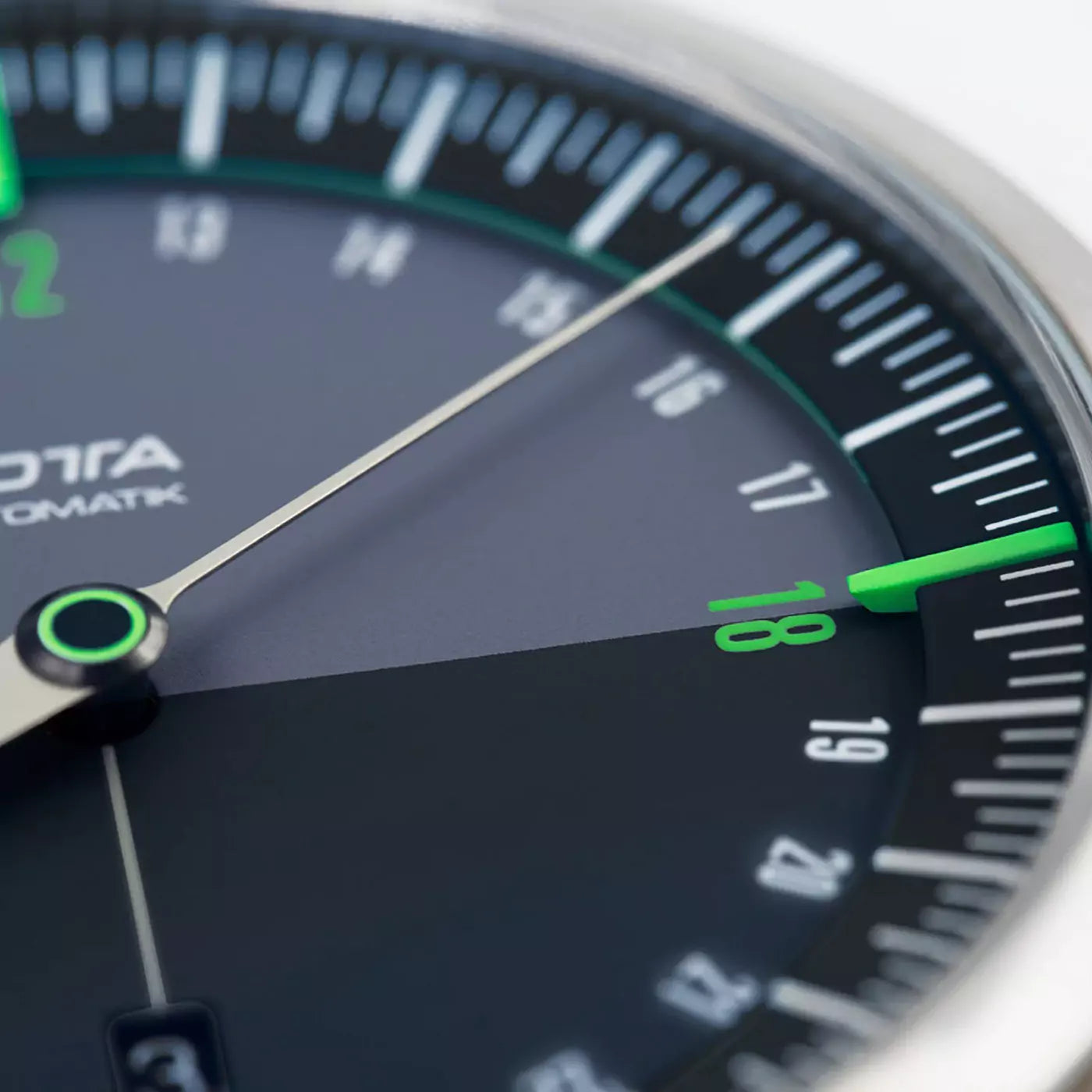 botta-uno-24-automatic-dial-close-up