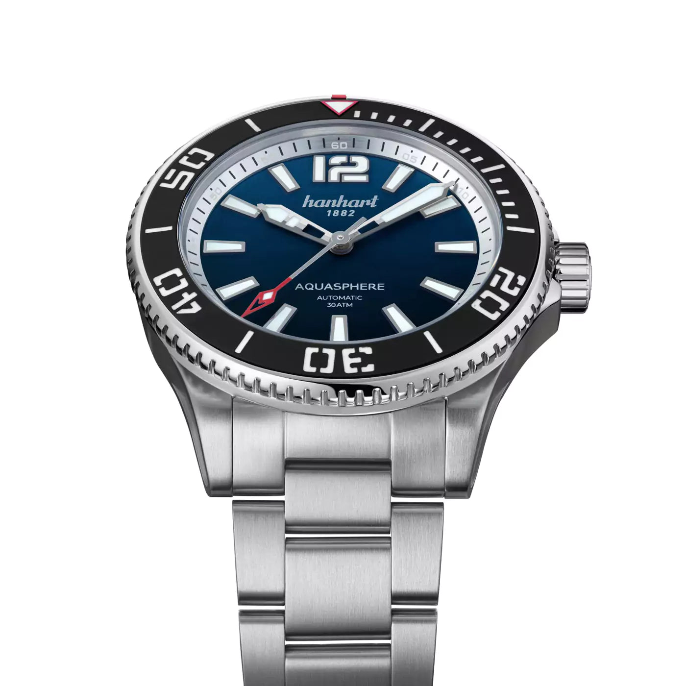 hanhart-aquasphere-ocean-fade-42mm-black-bezel-stainless-steel-bracelet-closeup