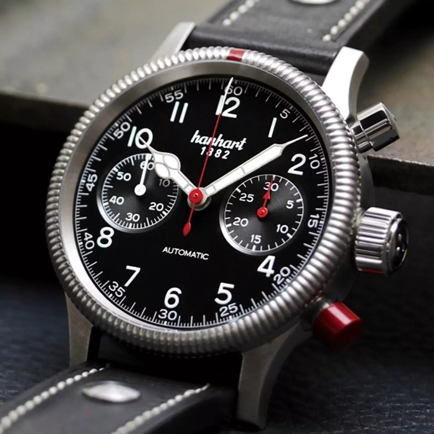 hanhart-pioneer-mk-ii-black-40-mm-mood