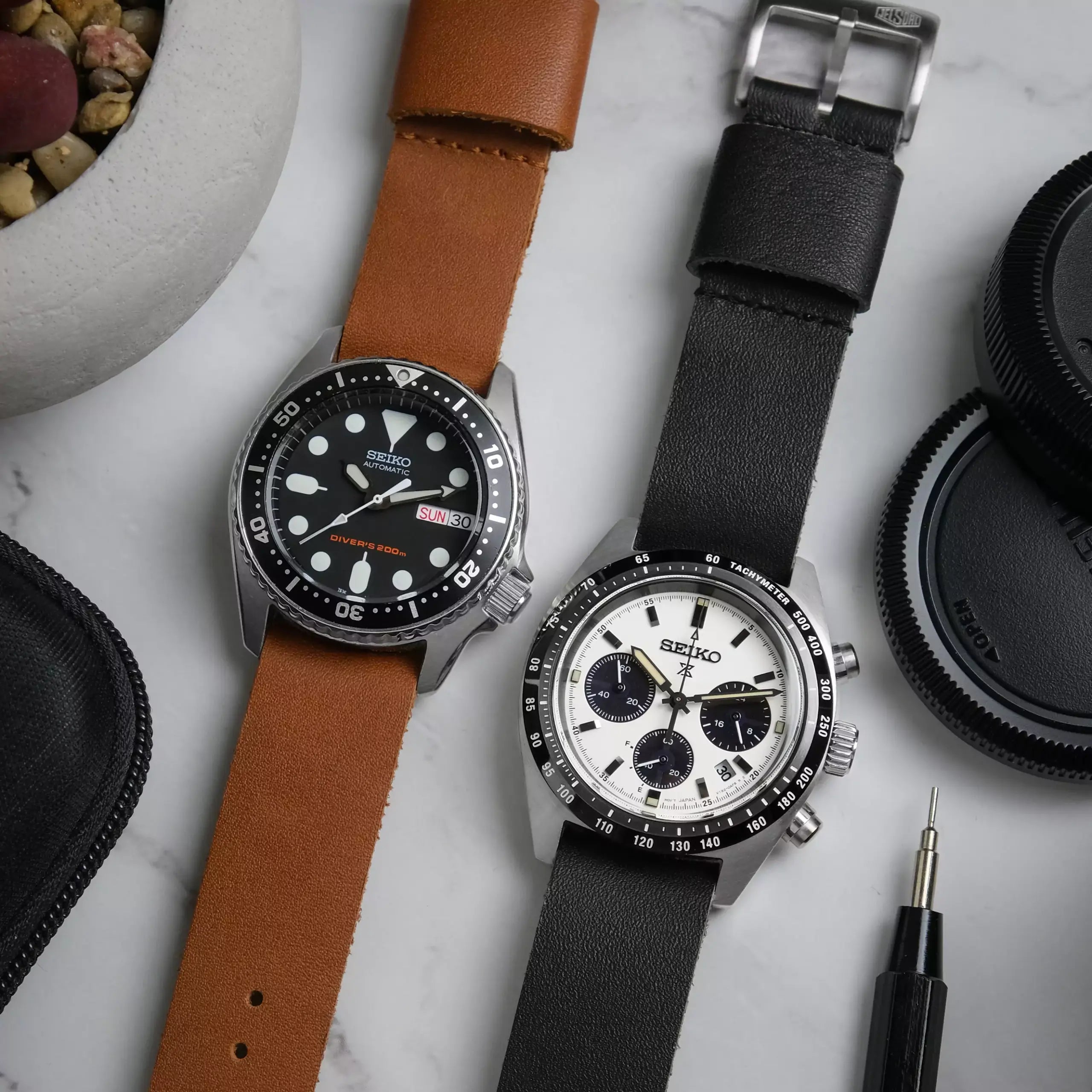 jelsdal-leather-singlepiece-strap-brown-black