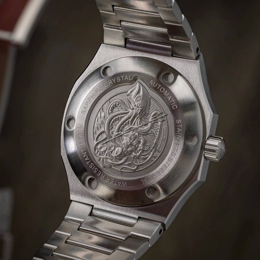 ocean-crawler-bolt-red-caseback