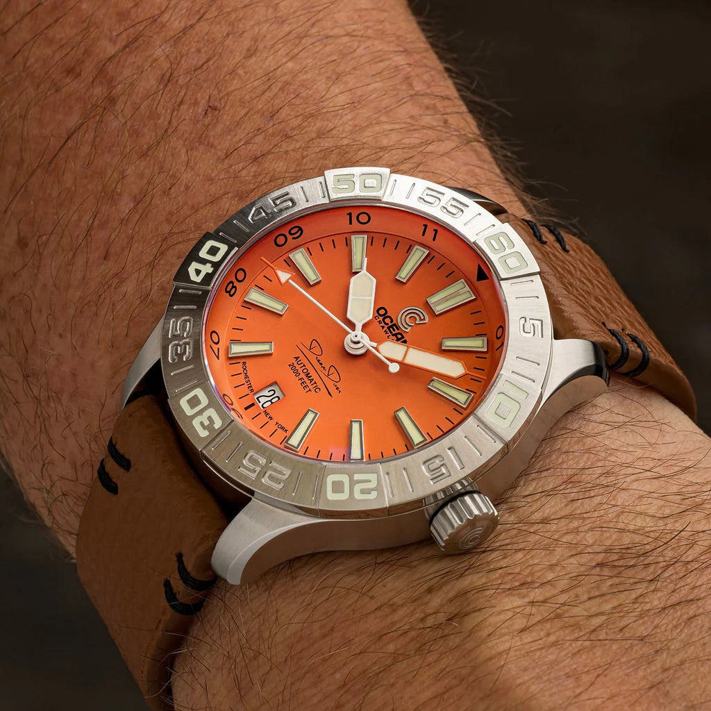 ocean-crawler-dream-diver-2025-orange-wrist shot