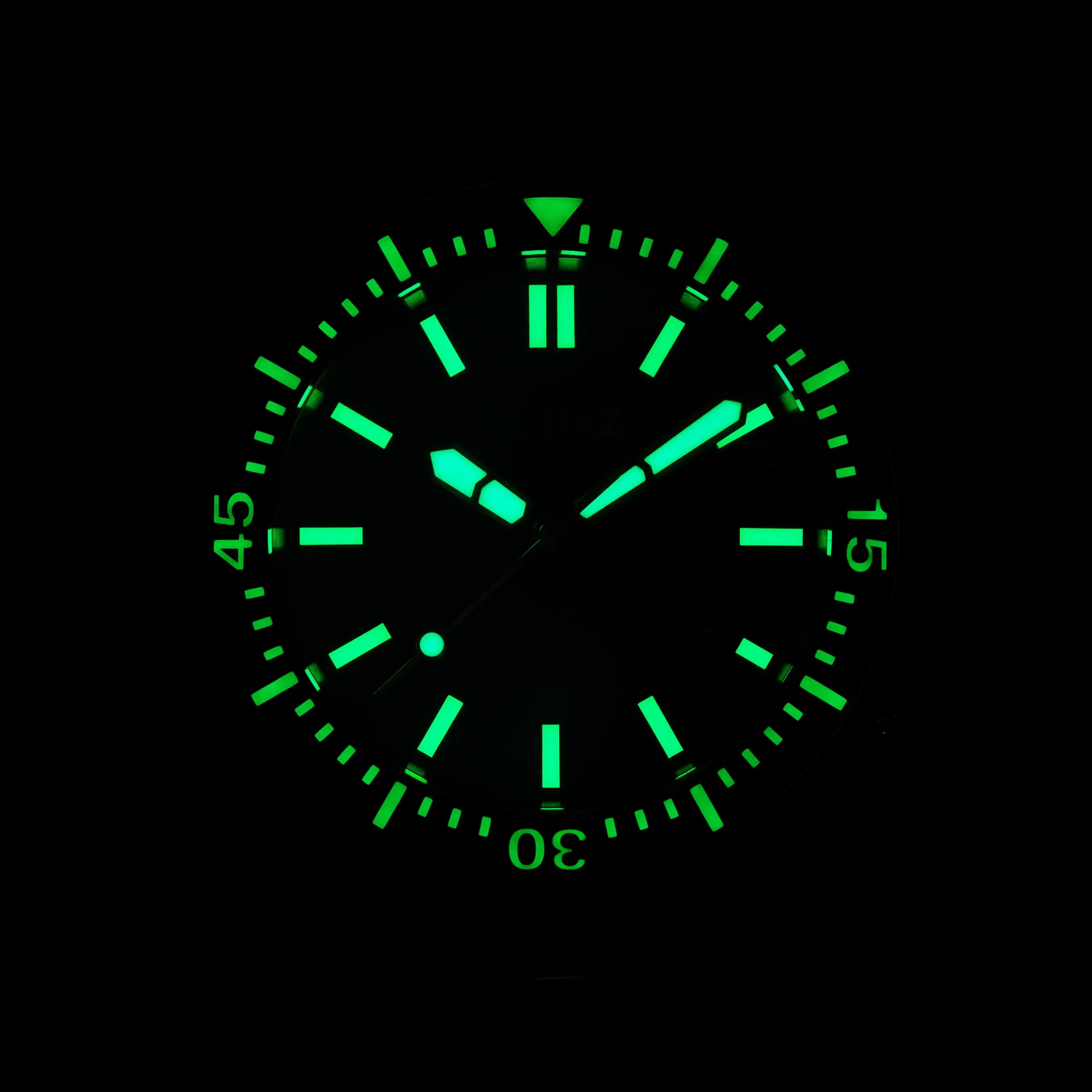 Audaz luming green watch