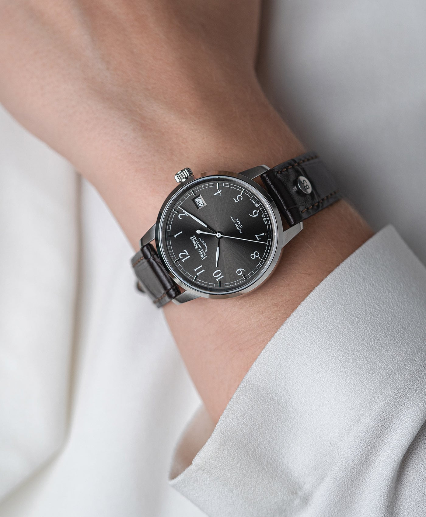 Bruno Söhnle - Hamburg Automatik Small - 17-12204-821 - wrist shot-min