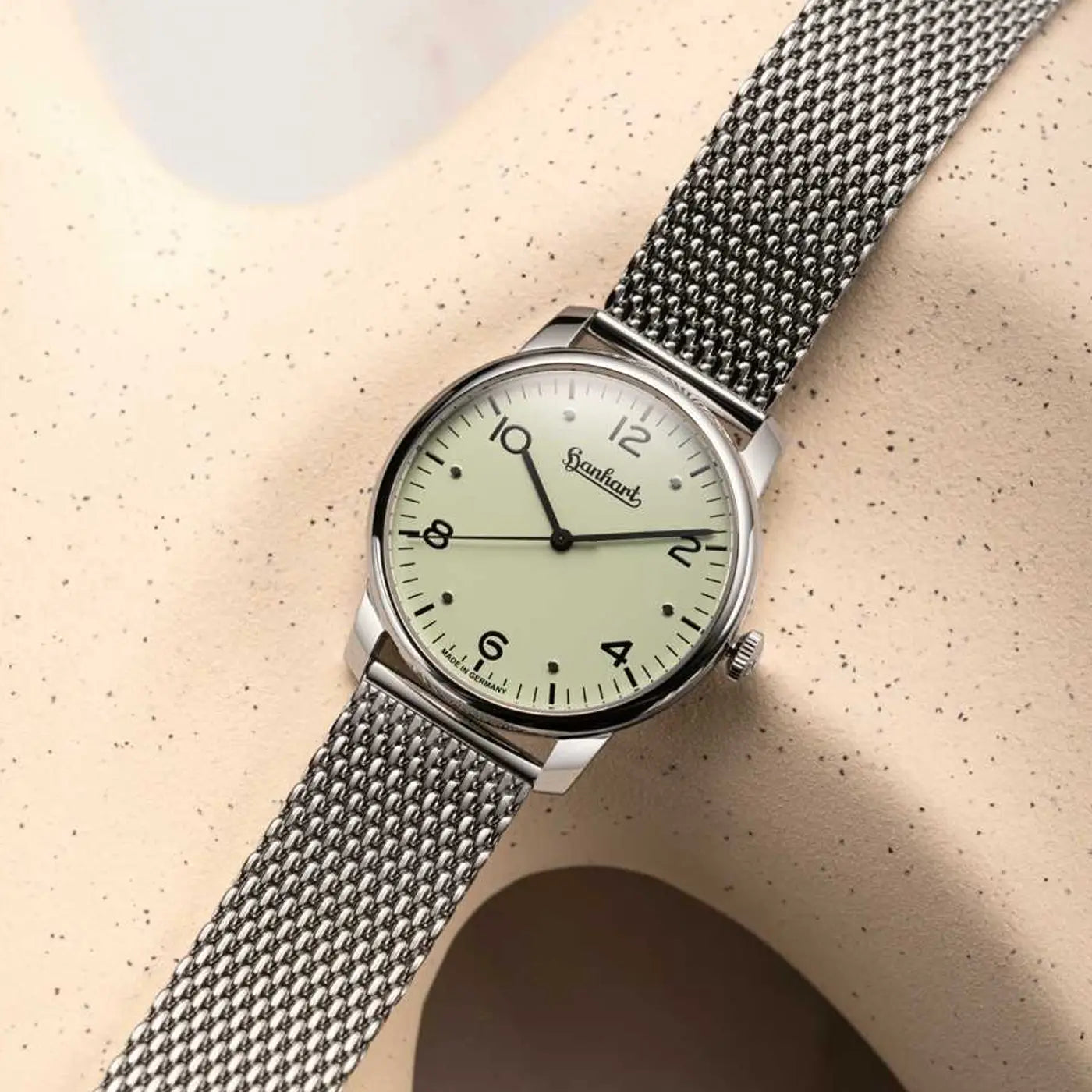 Hanhart - PIONEER Silva - Pistachio - 38.5 mm - Mood