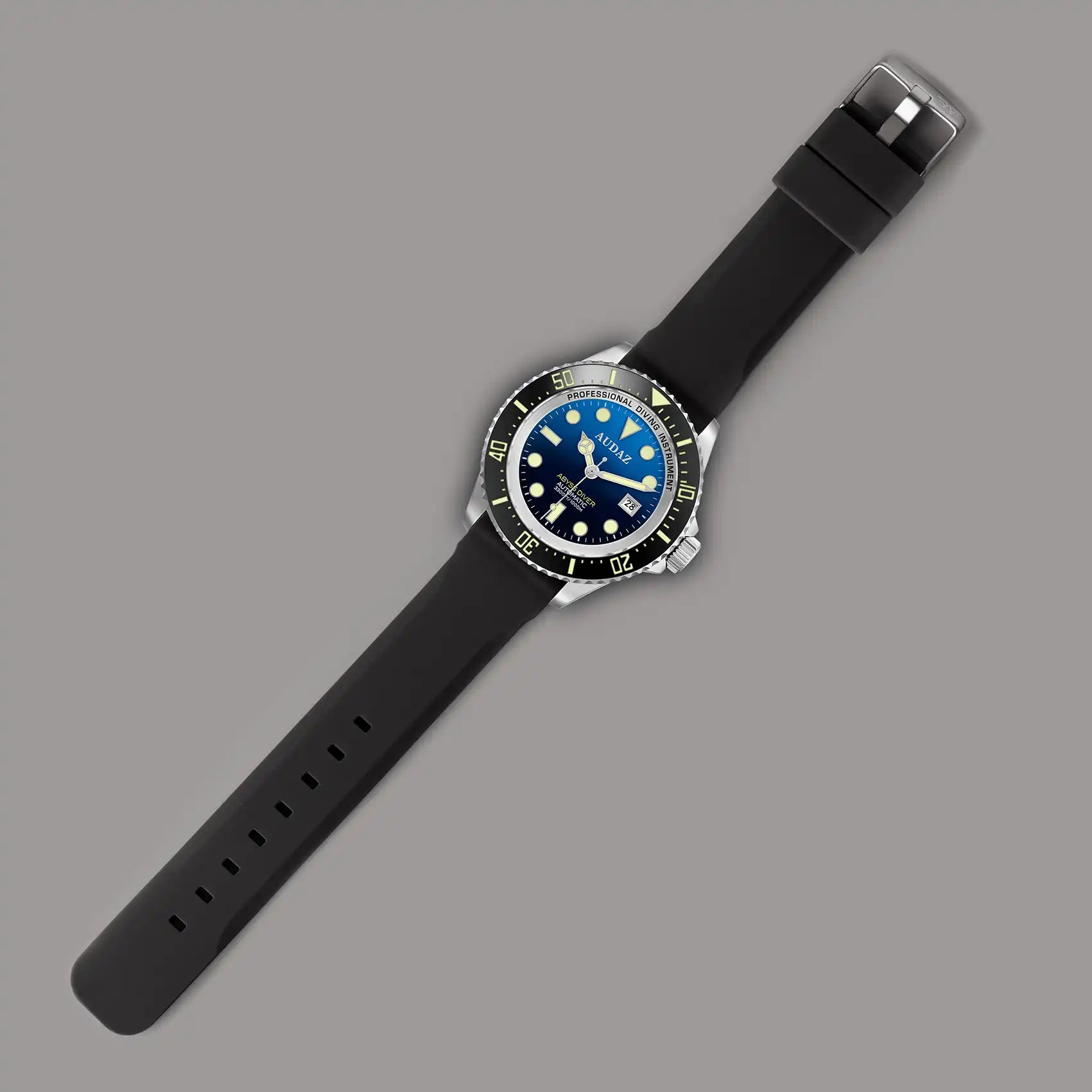 Audaz ABYSS DIVER black blue gradient dial on rubber strap