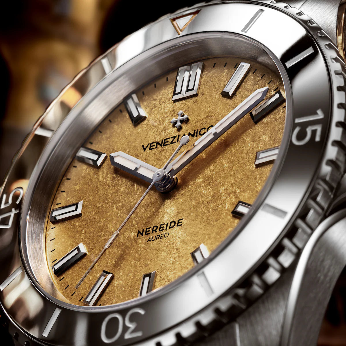 Nereide Aureo 39 - 3121590S dial close up