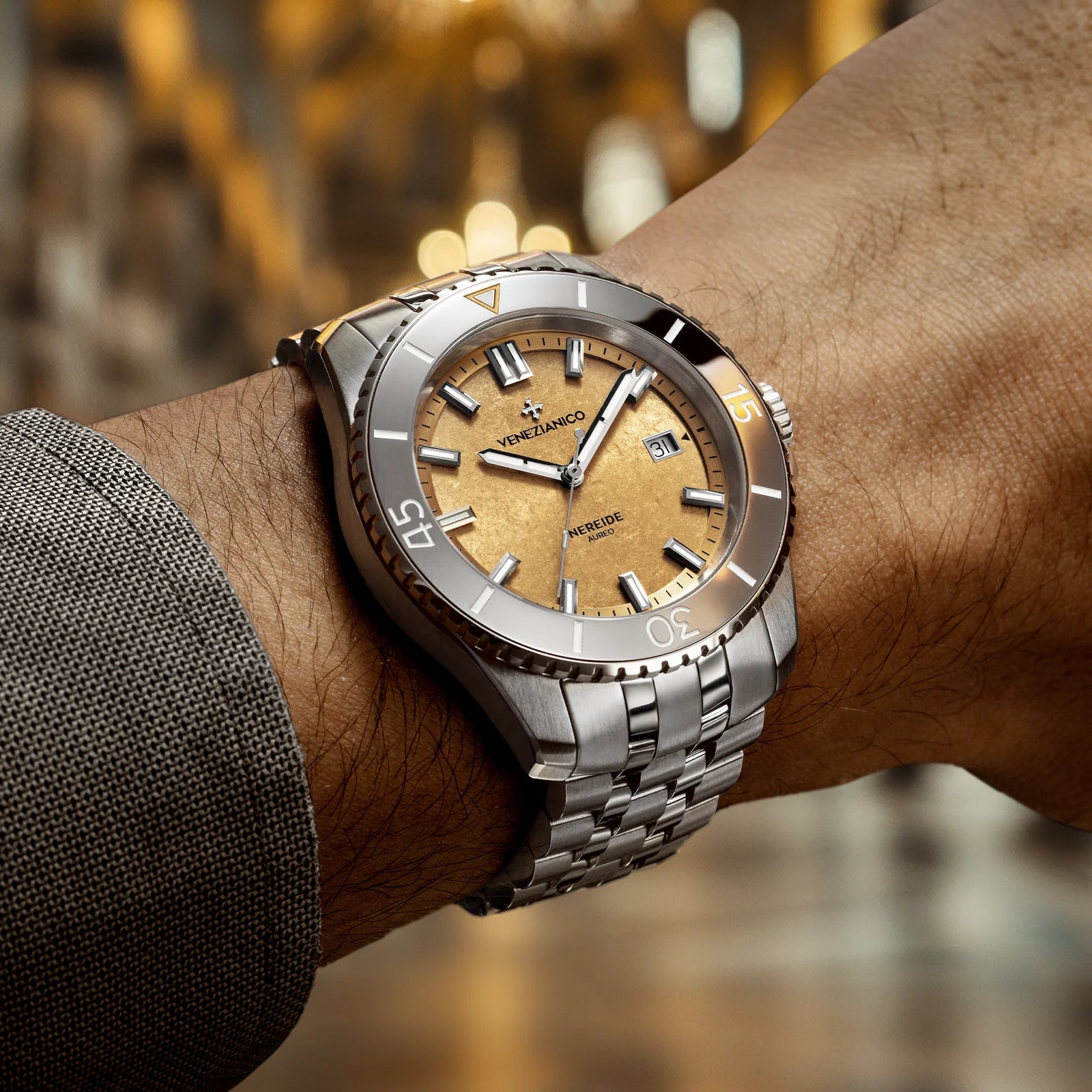 Nereide Aureo 42 - 4521590S wrist shot