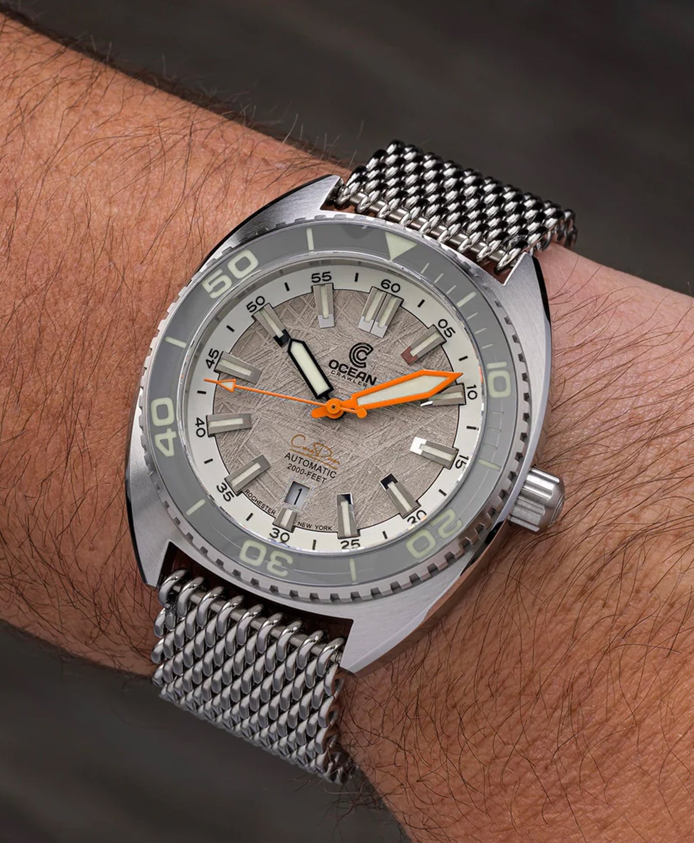 Ocean Crawler Core Diver - Meteorite 2023-wrist shot-min