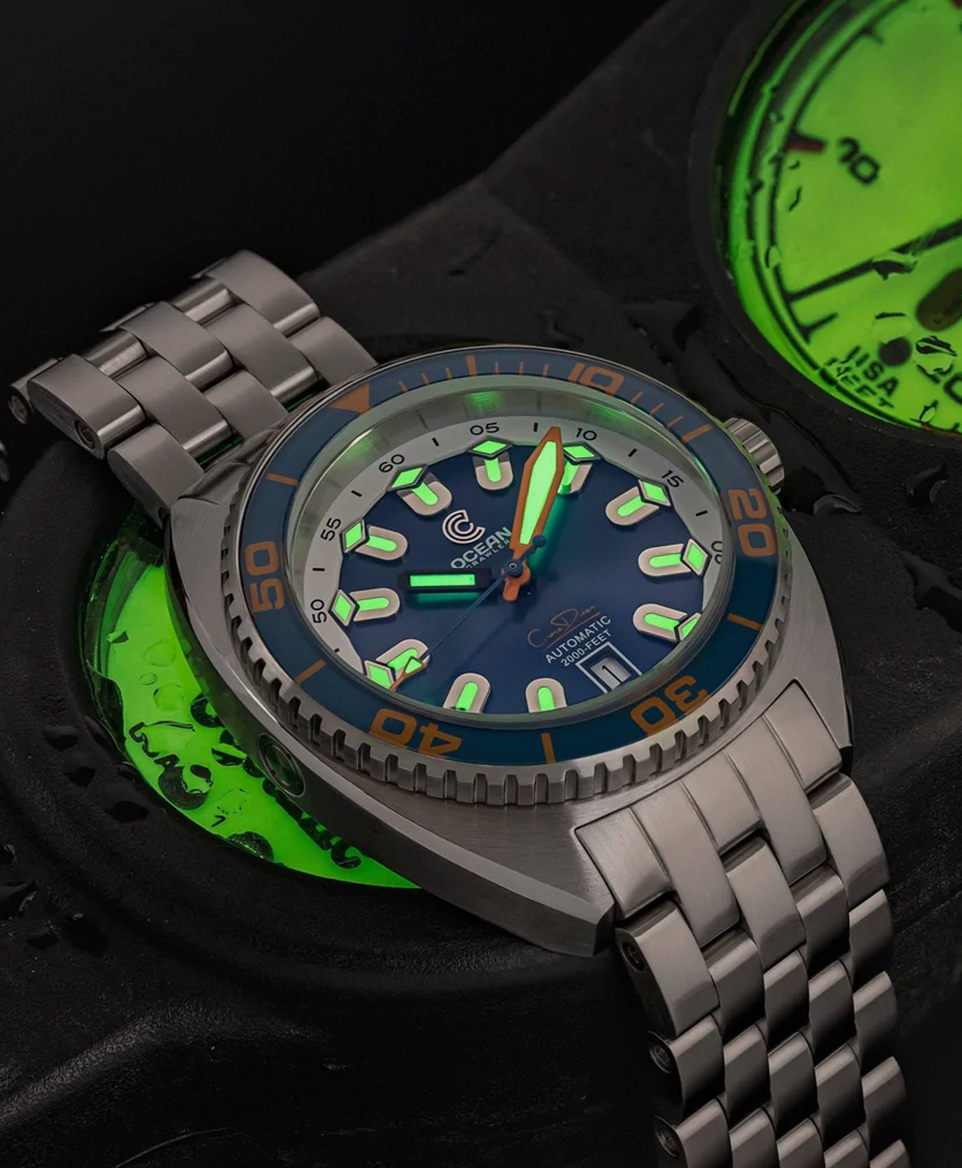 D97 ウォータープルームアゲートとエメラルド Ocean Crawler - Core Diver V.4 - Blue/Orange