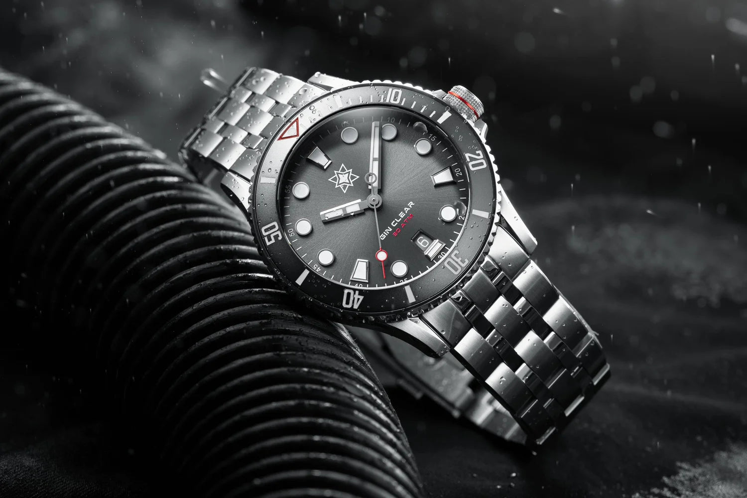 Second Hour - The Gin Clear 3 - Dark Rhodium