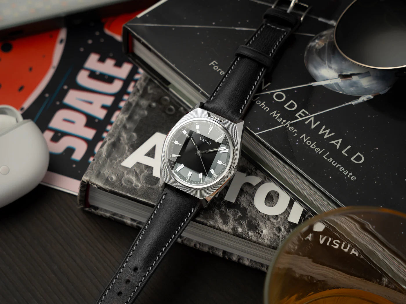 Vario - Futurist - Sunburst Black Fume