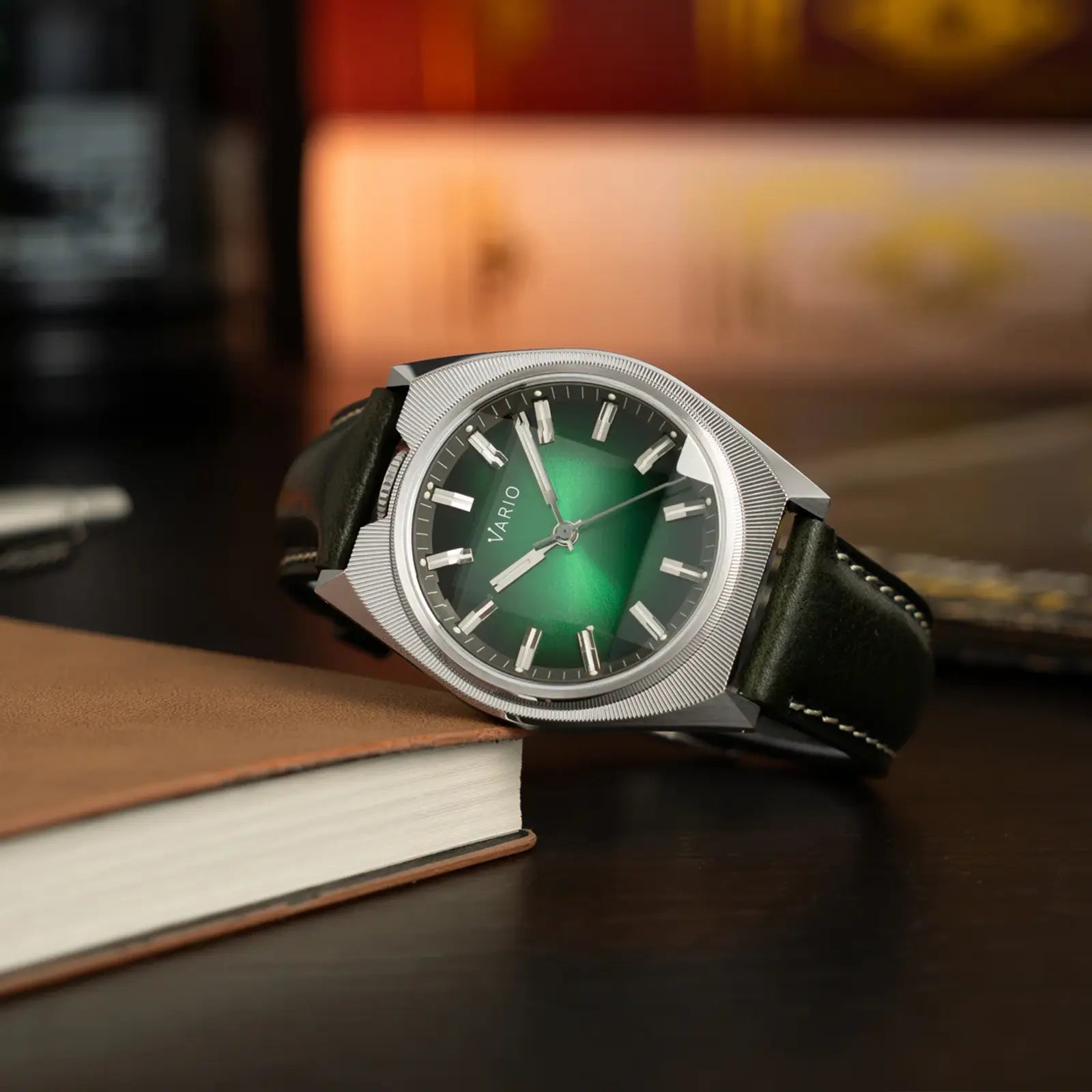 Vario Futurist Watch Sunburst Green Fume Watch - mood