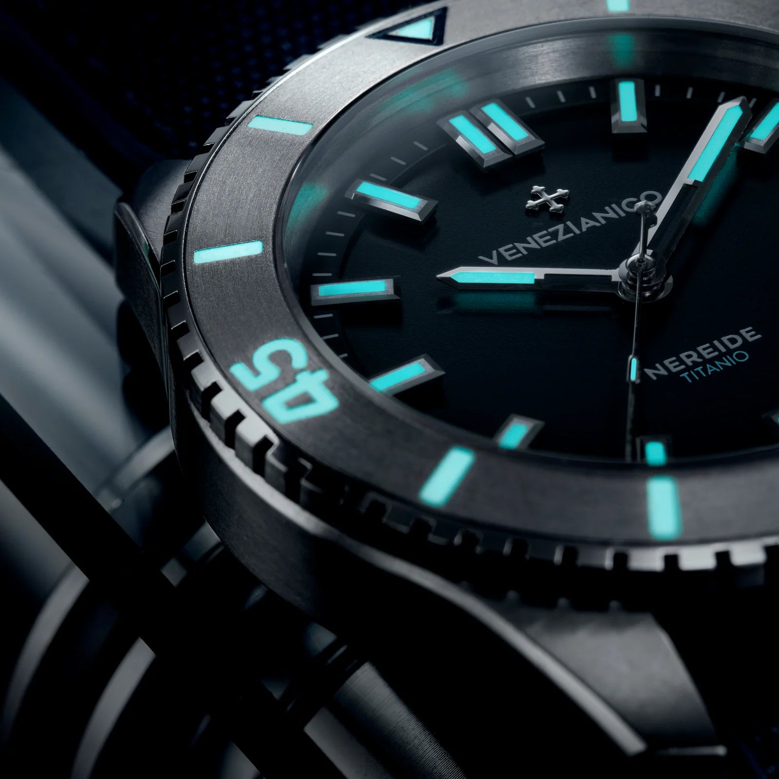 Venezianico - Nereide 42 Titanio - 4521558 lume