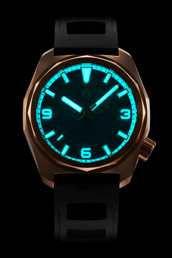 Zelos - Hammerhead 43 Field Bronze - Bedrock (Coming Soon)
