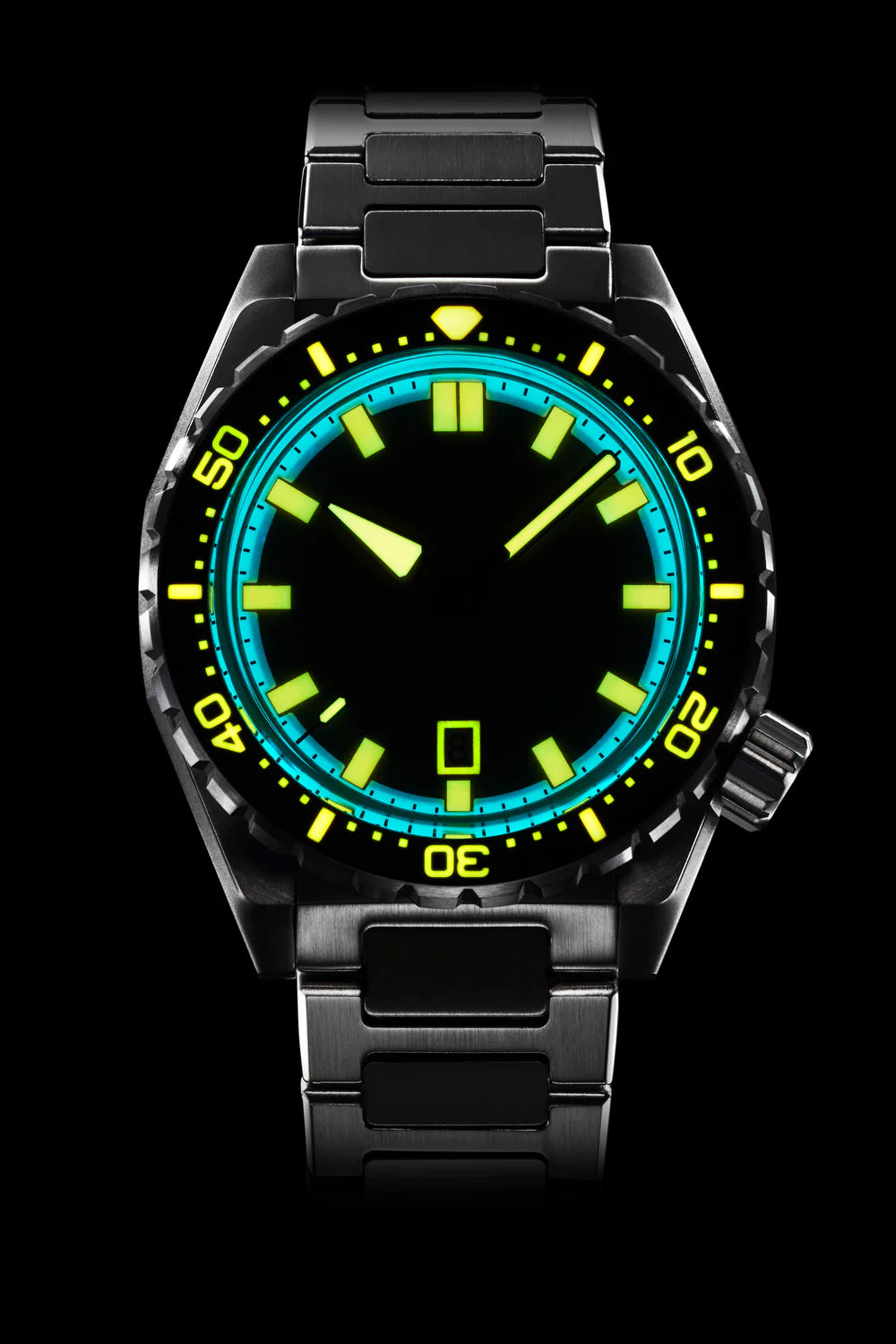 Zelos Watches Thresher 44mm 'Ember' lume