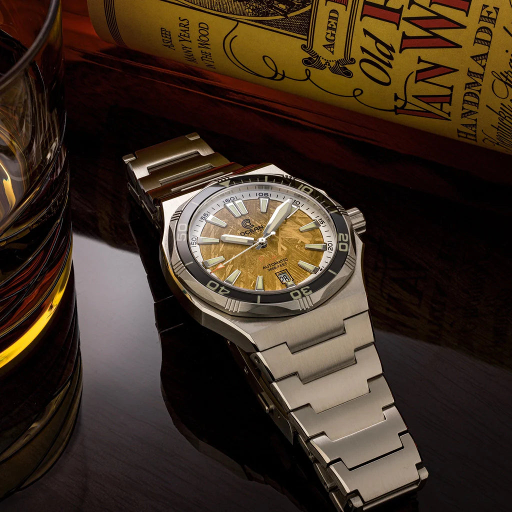 ocean-crawler-bolt-space-gold-preorder-707715_1024x1024