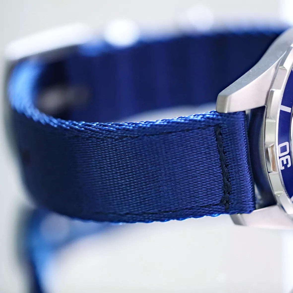 two-piece-nylon-strap-blue-wb-original-detail