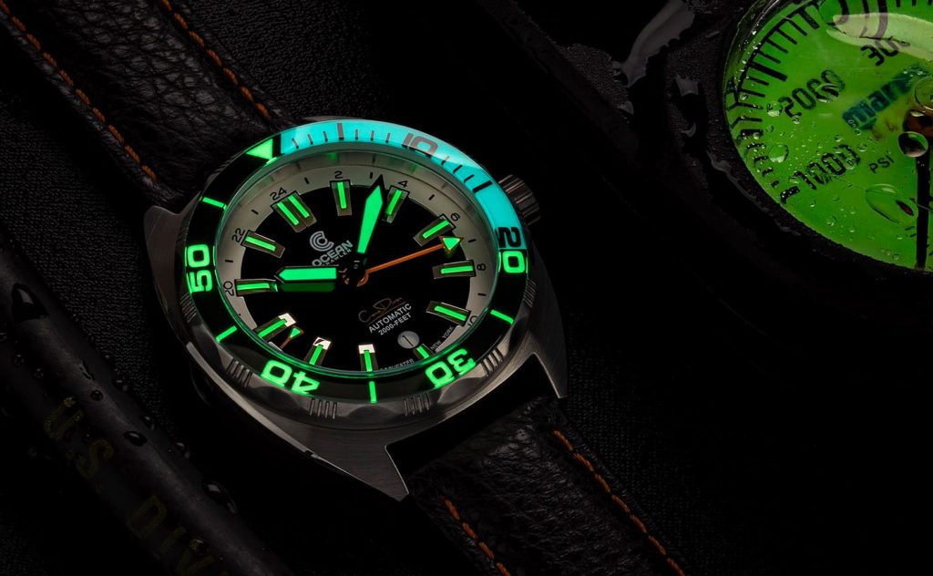 Ocean Crawler Core Diver GMT black white lume