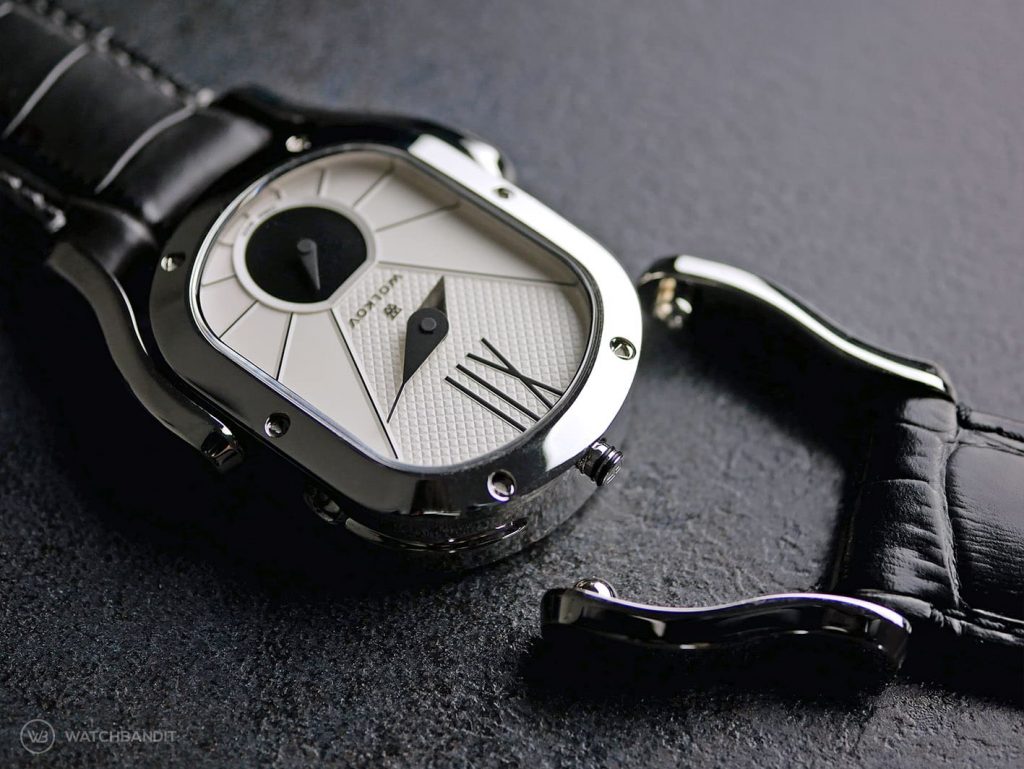 Wolkov White Strap Mechanism