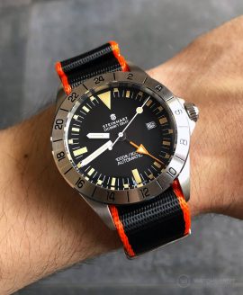 Hands on: Steinhart Ocean Vintage GMT + Strap Guide by Watchbandit ...