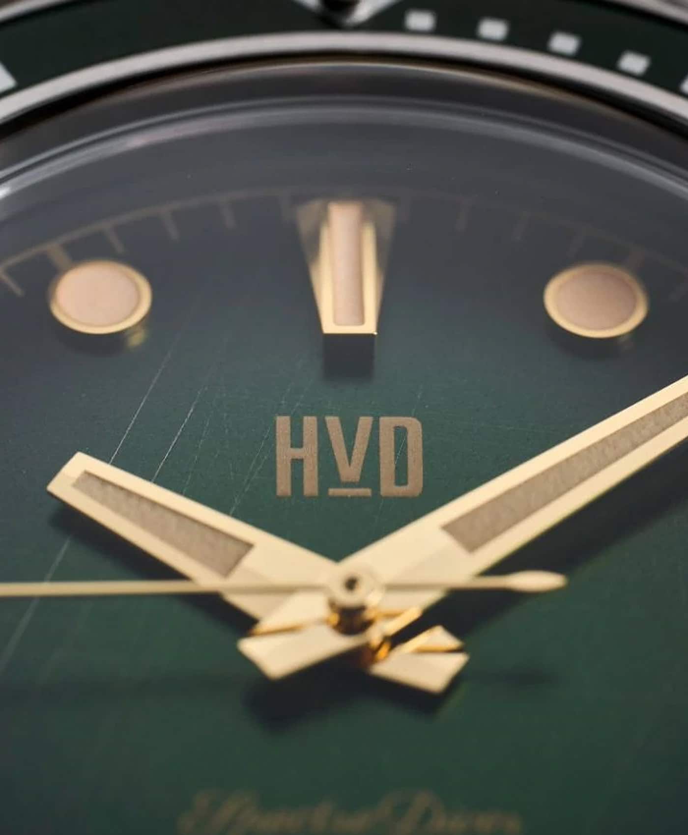 HVD Watches - SpectreDiver - Emerald - Dial Macro