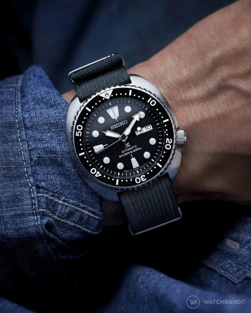 What strap for Seiko turtle Save the ocean Great white