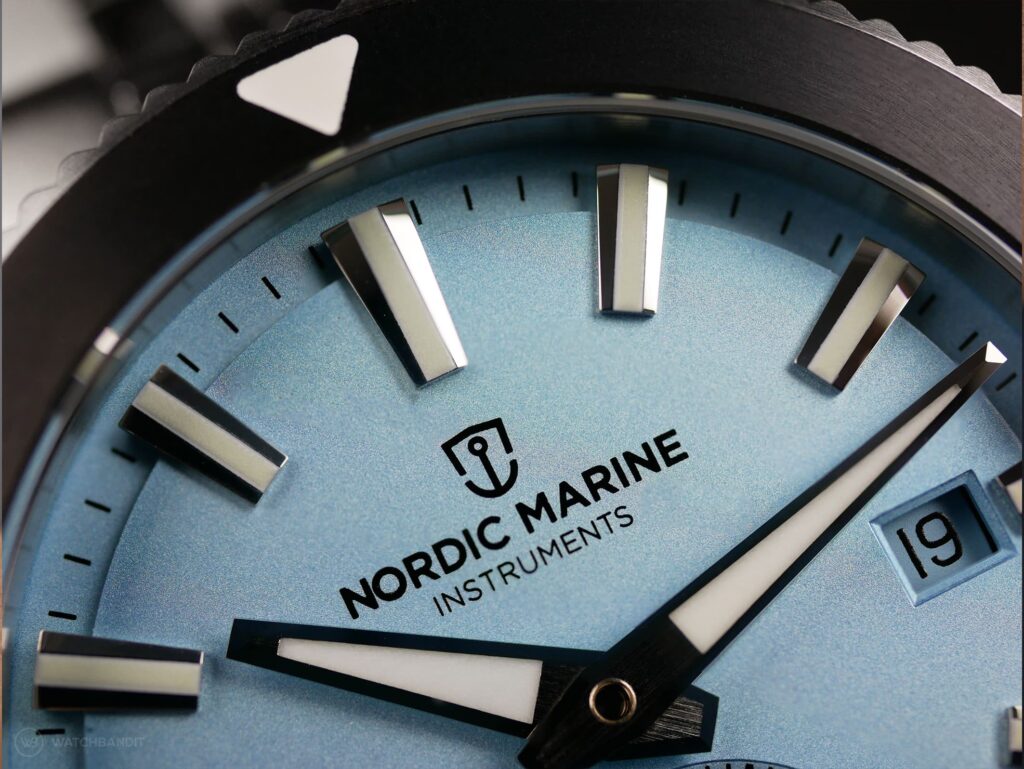 Nordic Marine Instruments-Mork-dial-close up-min