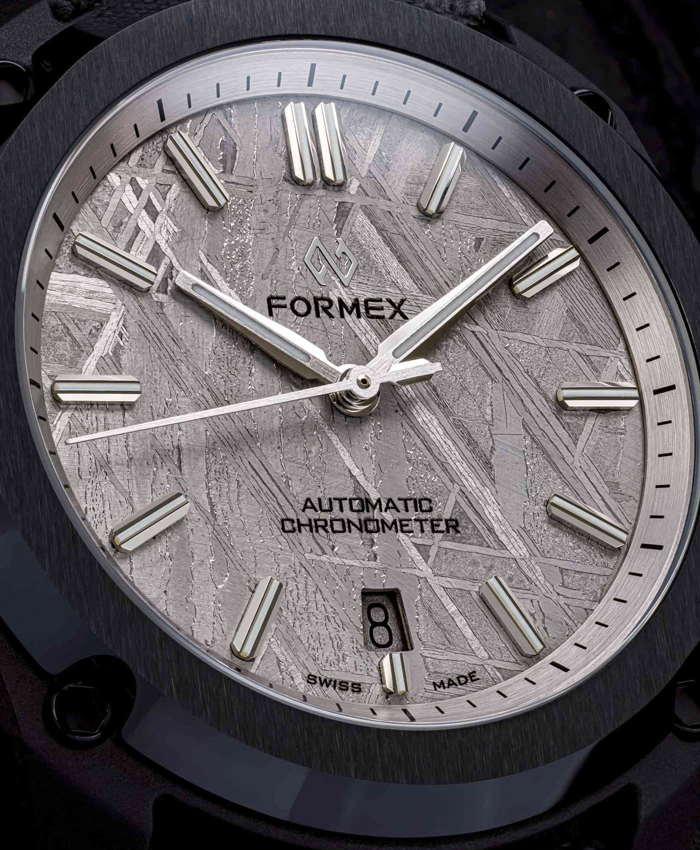 Formex - Essence Leggera FortyOne - Automatic Chronometer - SPACE ROCK - Limited Edition 41mm - Rubber Strap-dial macro-min