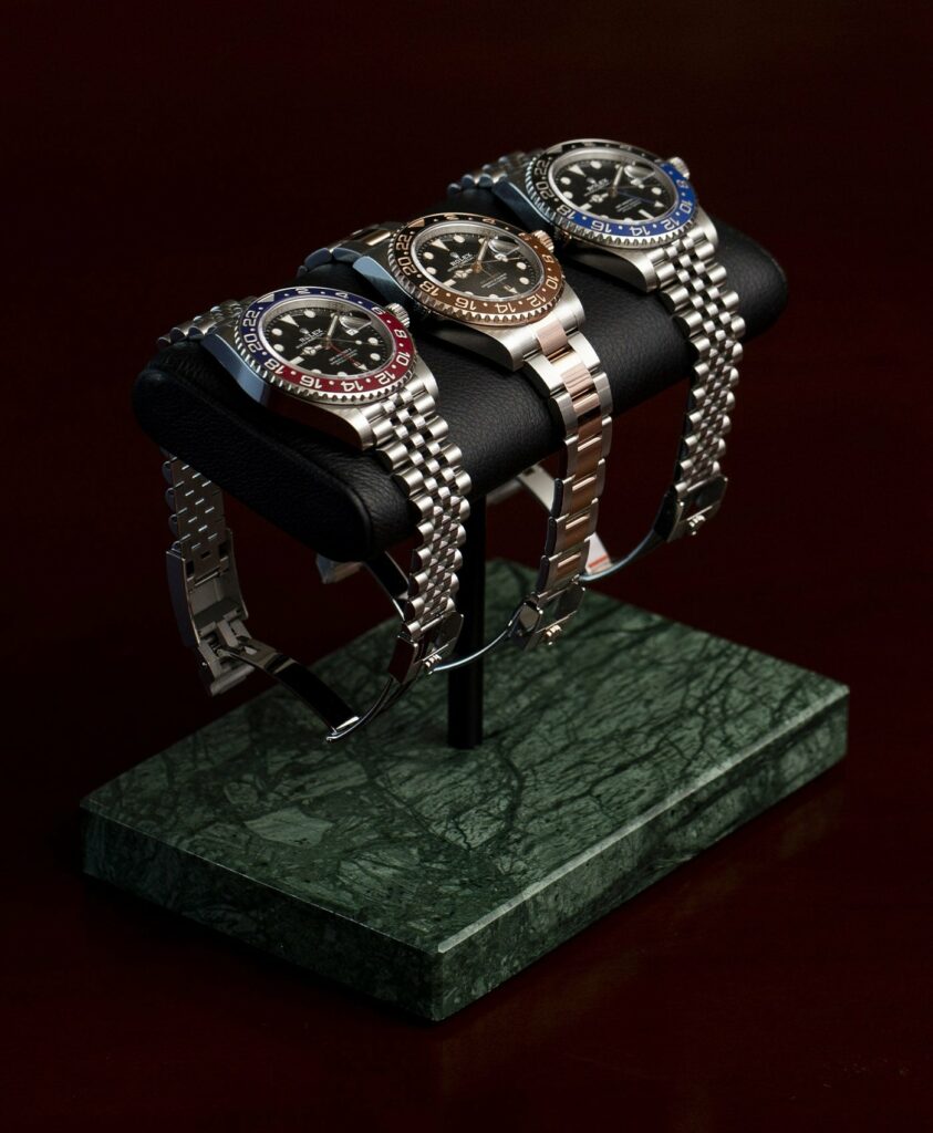 Watch Stands - WATCHBANDIT