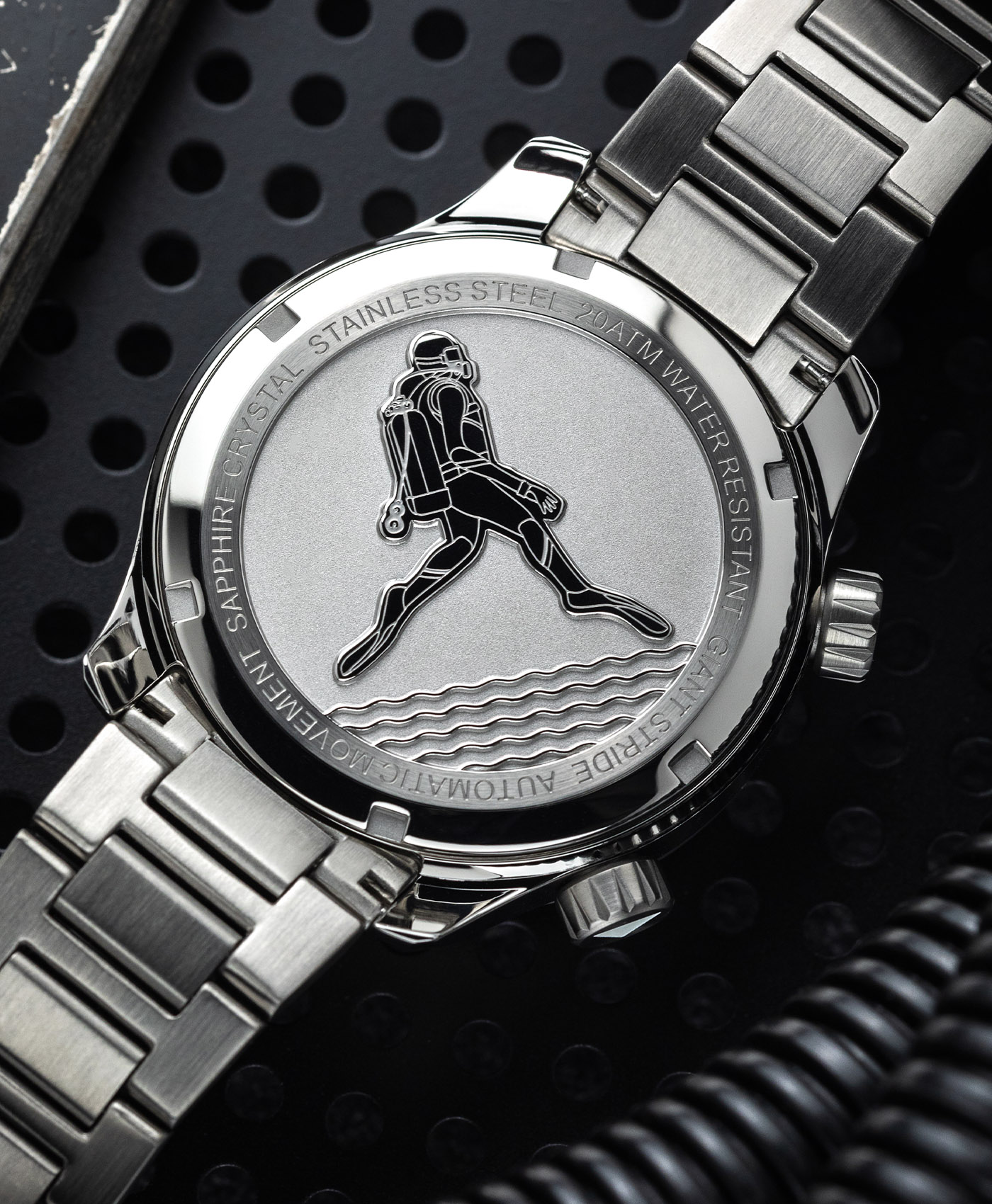 Second Hour Watches-The Giant Stride-case back