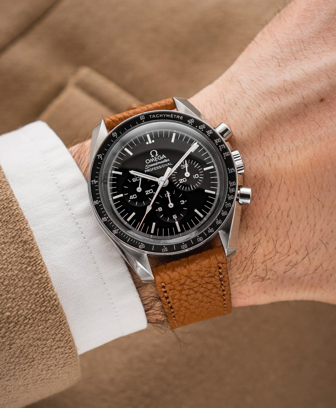 Wristporn-Brown-Structured-Calf-Leather-Watch Strap-omega-speedmaster-wrist-shot