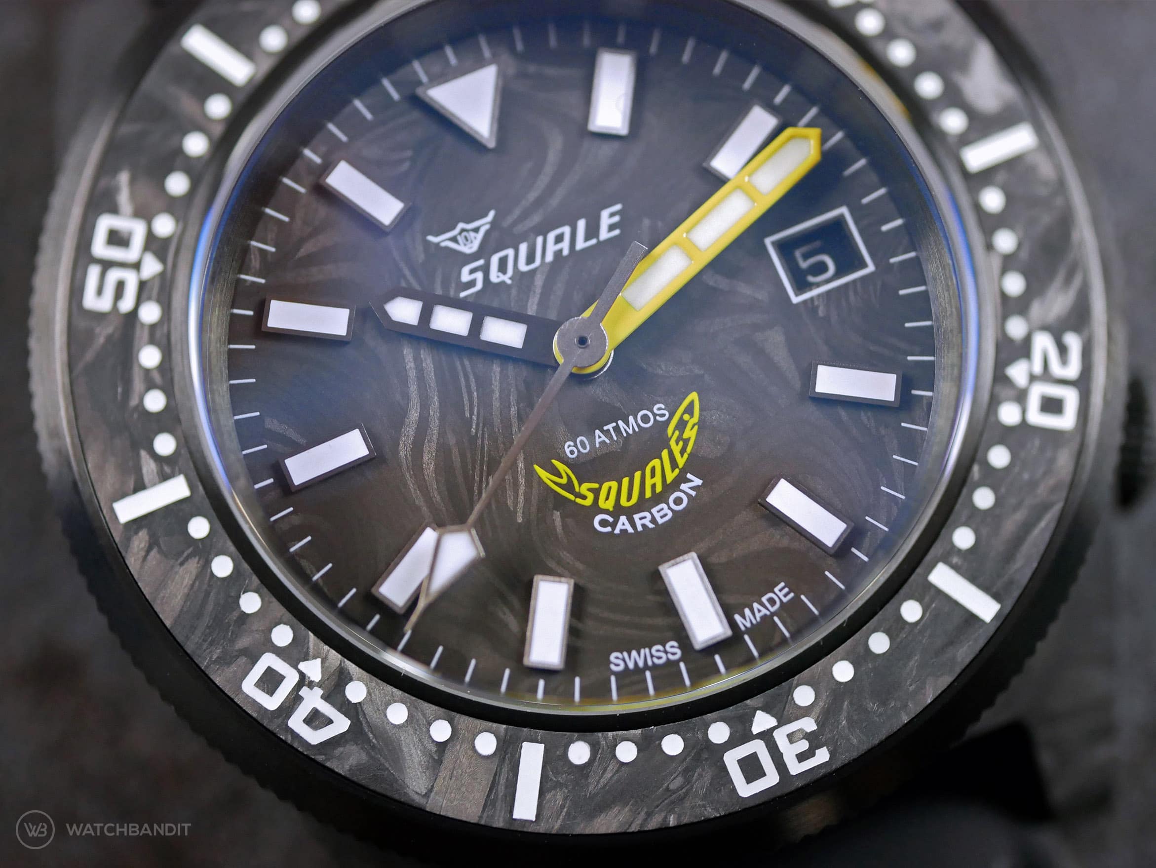 Squale-T-183-Forged-Carbon-Yellow-close-up-min