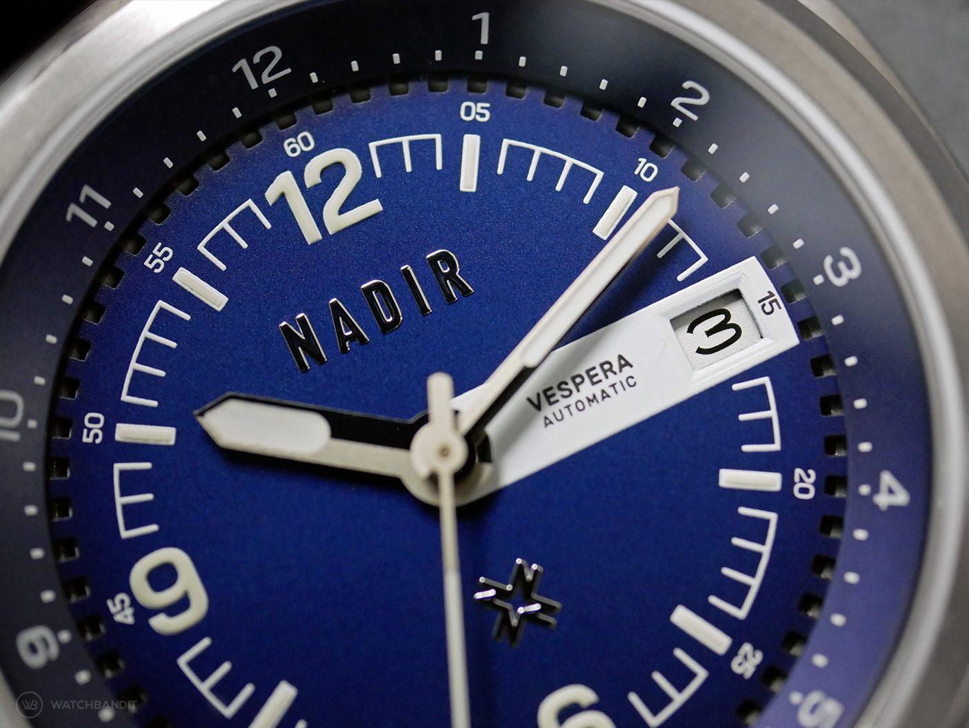 Nadir-Vespera-Blue-Dial-Close-Up