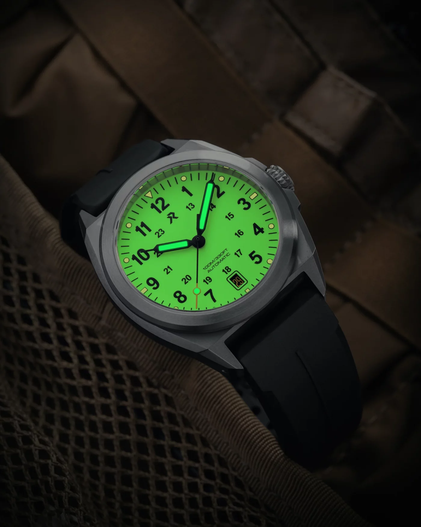 RZW Valour Calcite full lume dial