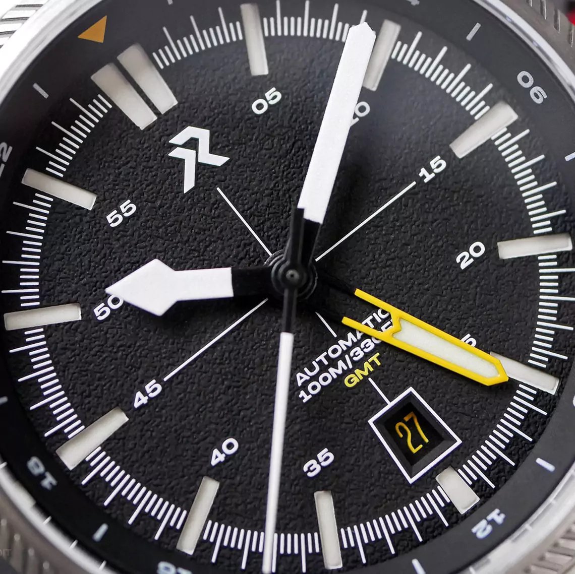 rze-gmt-best-microbrands-dia-closeup