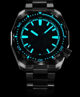 Zelos Hammerhead Lume watch